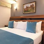 Hotel SIGNATURE GARDEN AVANOS Hotel&SPA 3*