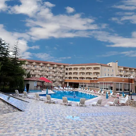 SIGNATURE GARDEN AVANOS Hotel&SPA