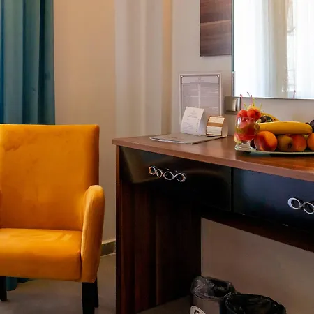 Otel Signature Garden & 3*