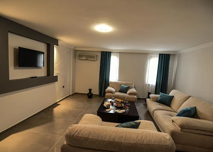 Signature Garden & Hotel