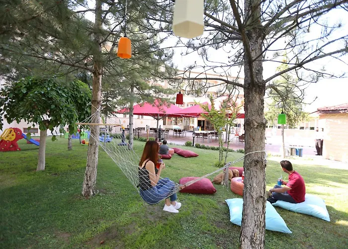 Hotel Signature Garden &