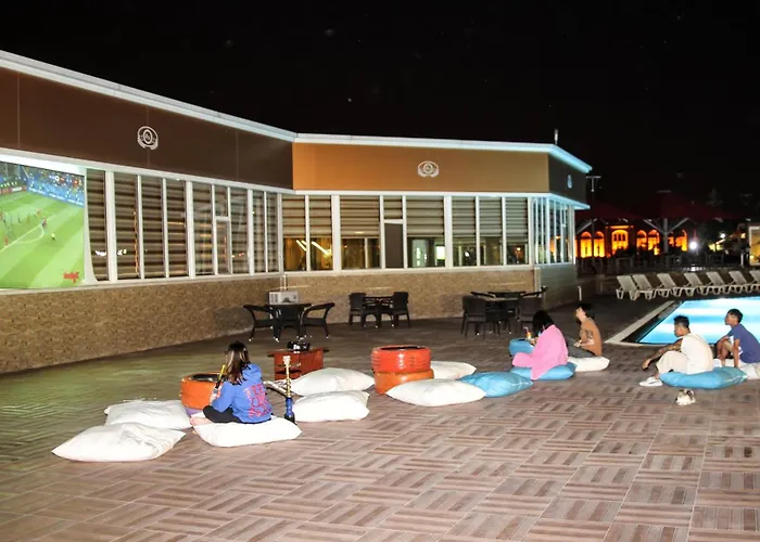 Hotel Signature Garden &