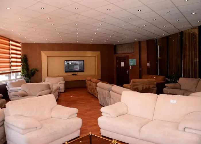 Signature Garden & 3*