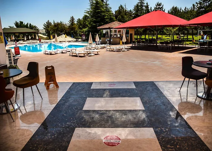 Signature Garden & Hotel