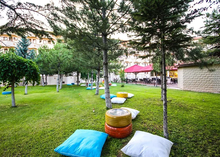 Hotel Signature Garden &