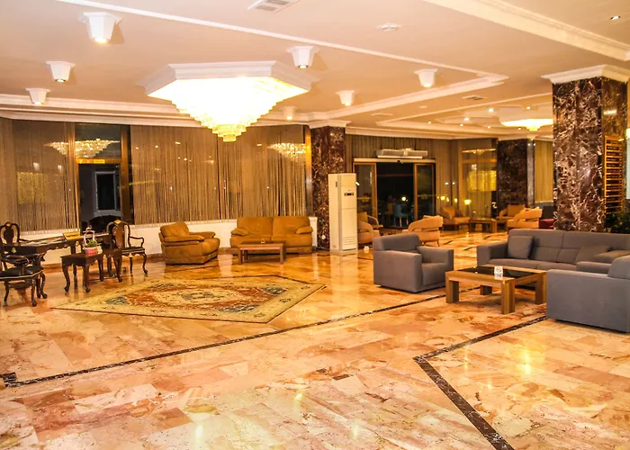 Signature Garden & 3*