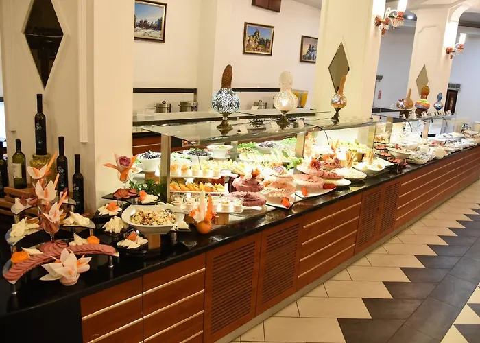 Hotel Signature Garden &