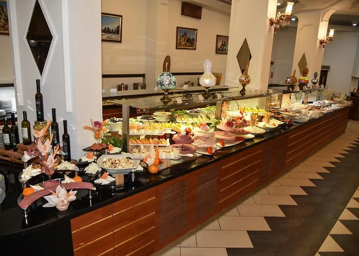 Signature Garden & 3*